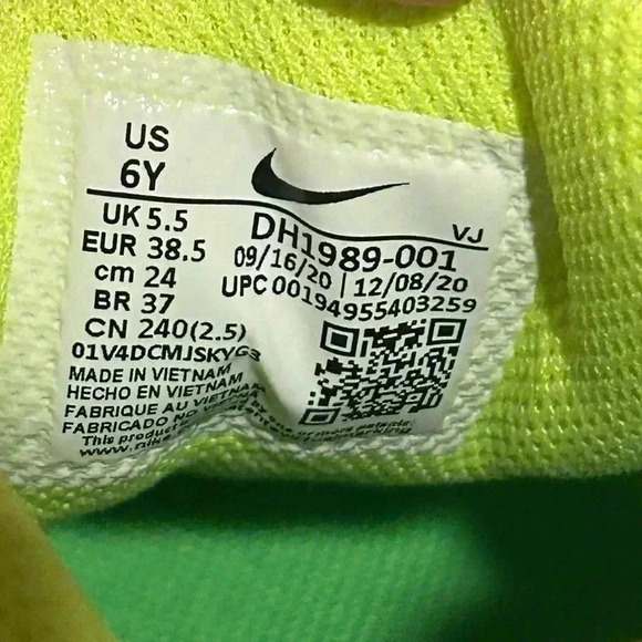 Big Kids' Nike DH1989-001 Air Max 90 Exeter Edition Size 6Y - Picture 9 of 10